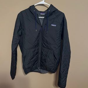 Men’s size small Patagonia diamond quilted bomber hoody.